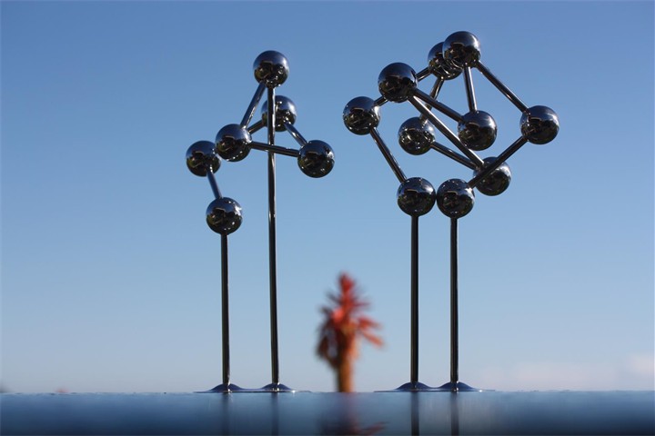 Sky Sculpture WE and WIR by Hans-Leo Peters