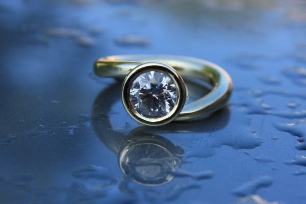 Diamond Ring in New Zealand Design 2019