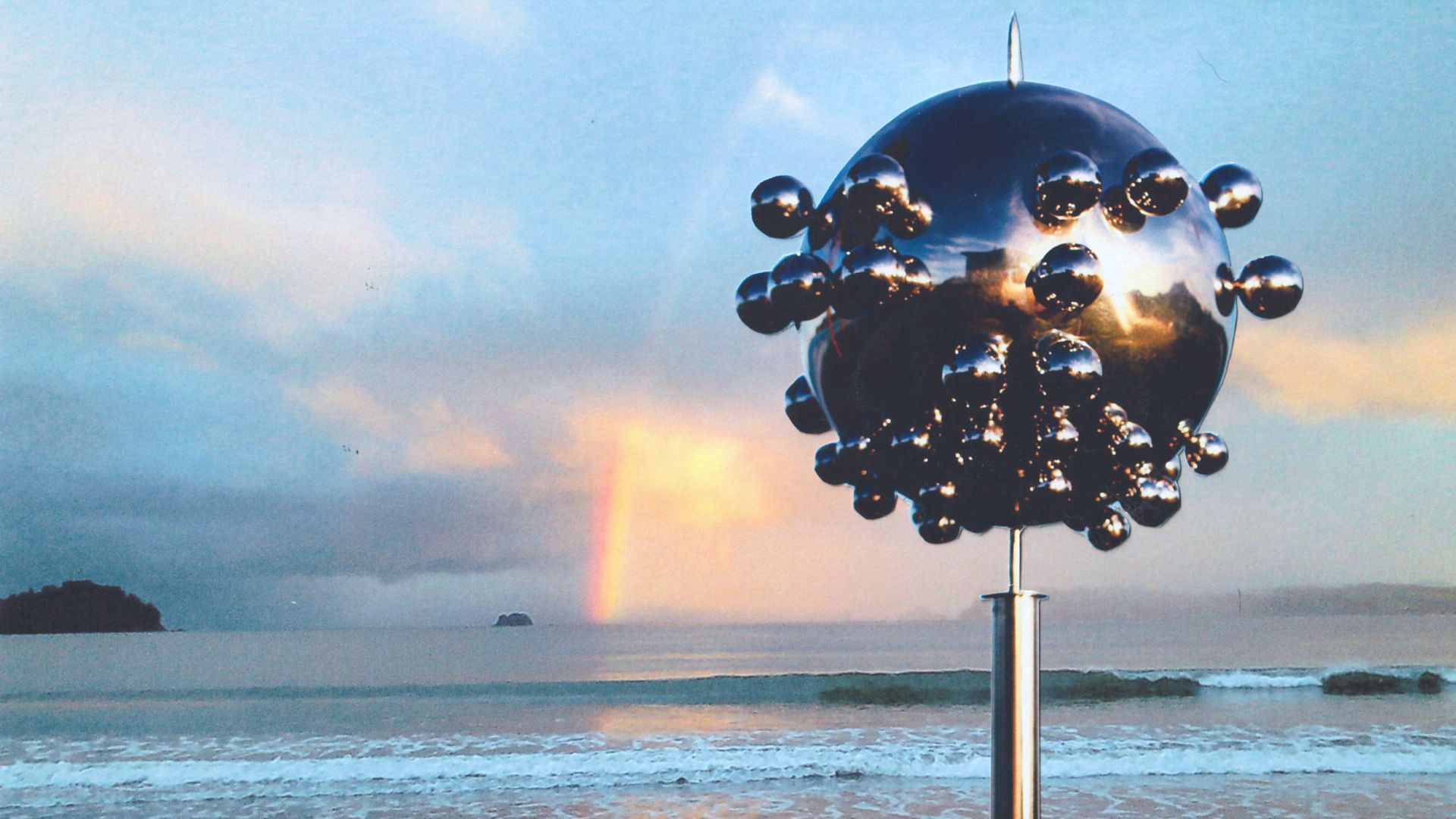 Sky Sculpture COVID 19 DEFENDER 2021